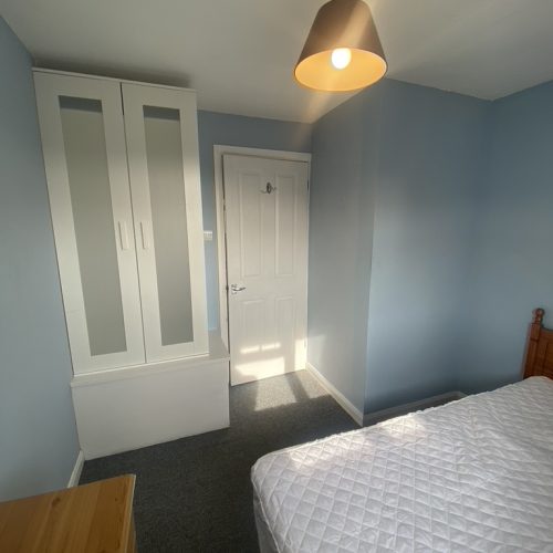 Elizabeth Road student room