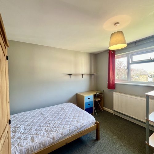 Elizabeth Road student room