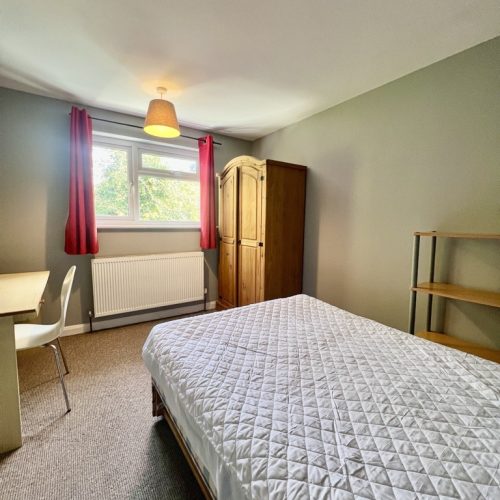 Elizabeth Road student room