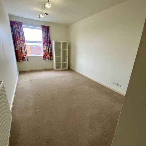 Oaklands bedroom