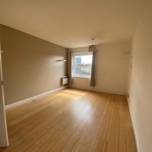 Paulus Court Chichester bedroom