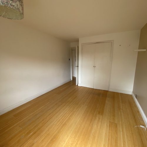 Paulus Court Chichester bedroom