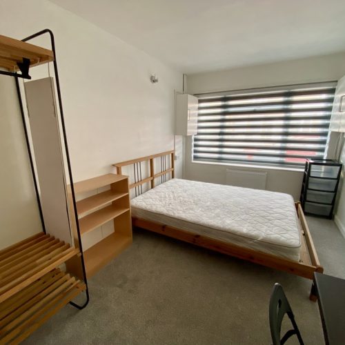 Kingsham Avenue bedroom