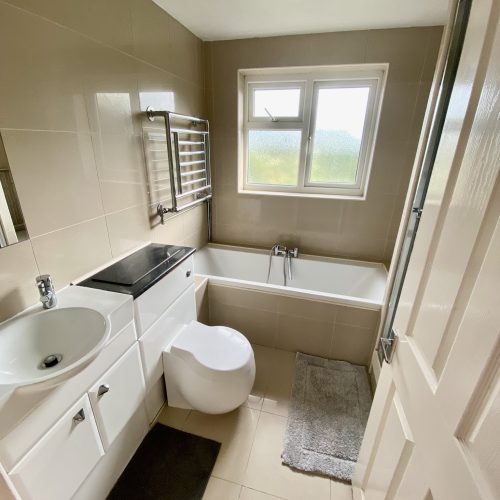 Whyke Road bathroom - Chispace