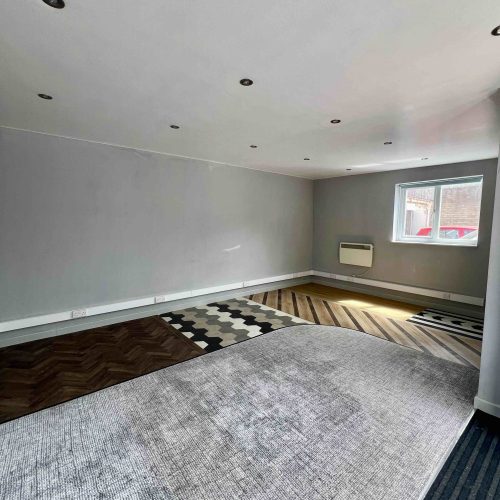 Unit 27 Bognor commercial let showroom